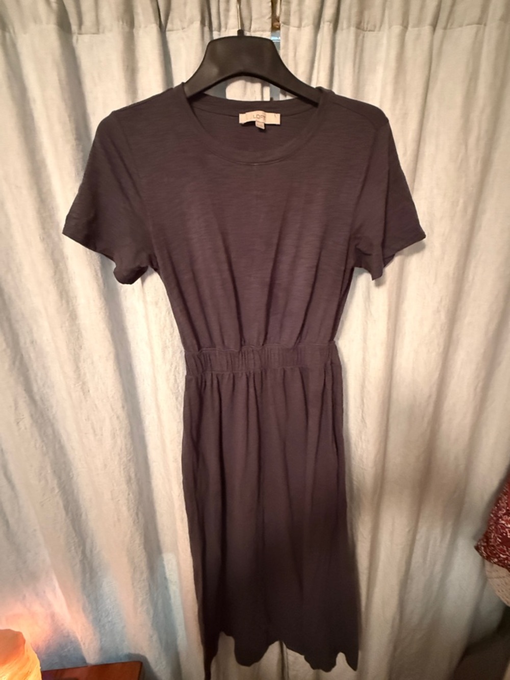 LOFT Charcoal Short Sleeve Elastic Waist Midi Dress